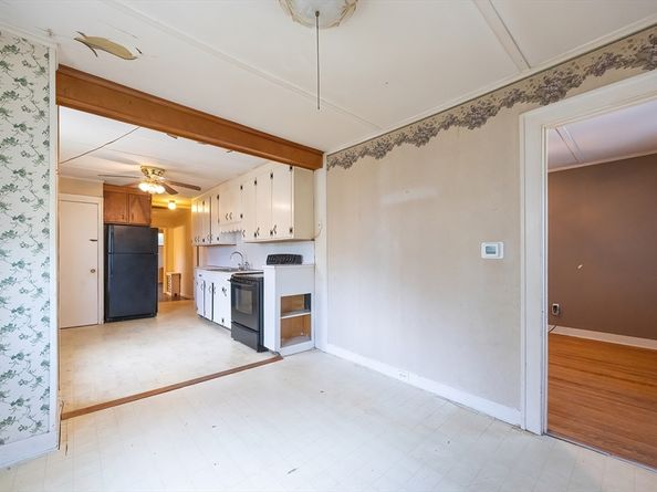 54 Hill Street, Hopedale MA 01747