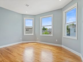 27-29 Camp St, Worcester MA 01603