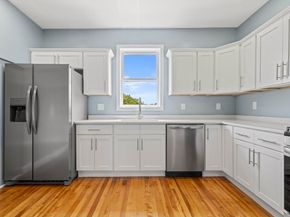 27-29 Camp St, Worcester MA 01603