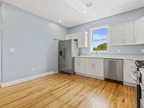 27-29 Camp St, Worcester MA 01603