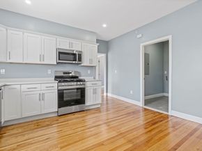 27-29 Camp St, Worcester MA 01603