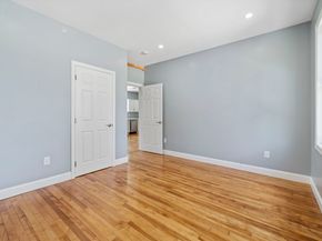 27-29 Camp St, Worcester MA 01603