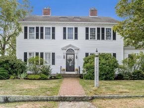 15 High Street D, Rockport MA 01966