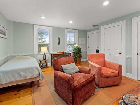 15 High Street D, Rockport MA 01966