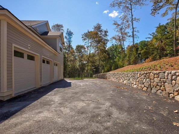 4 Adams Street, Wakefield MA 01880