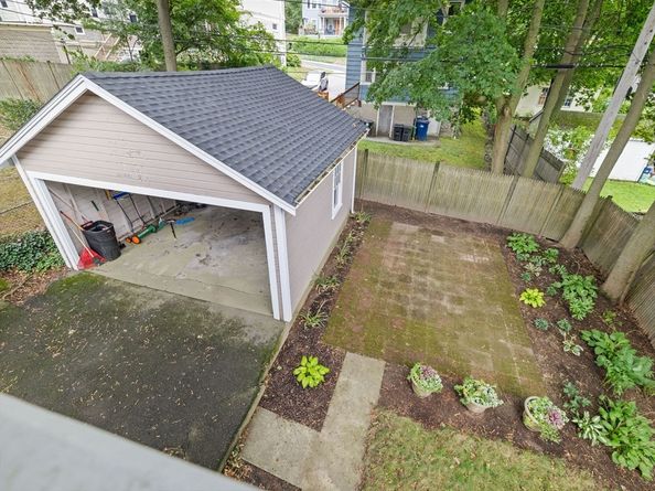 46 Cotton St 46, Boston MA 02131