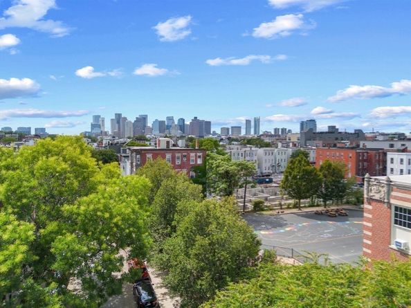 127 Cottage St 1, Boston MA 02128