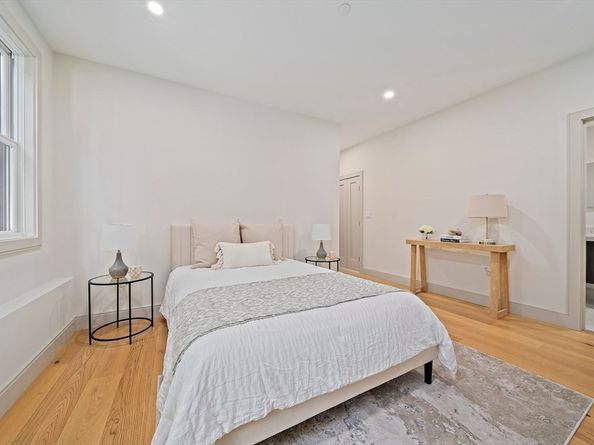 59 Falcon Street 4, Boston MA 02128