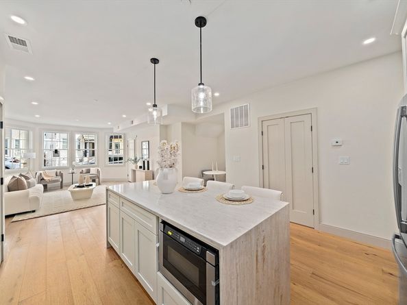59 Falcon Street 4, Boston MA 02128