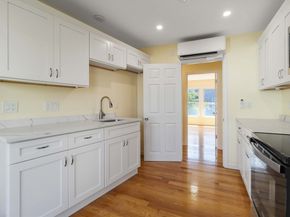 1 Glenwood St 4, Malden MA 02148