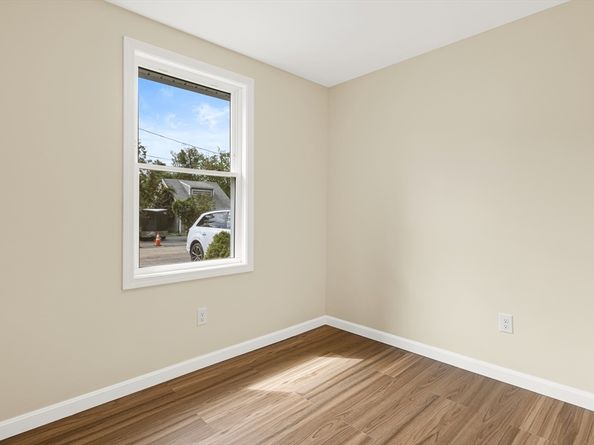 9 Terrace Way, Middleboro MA 02346