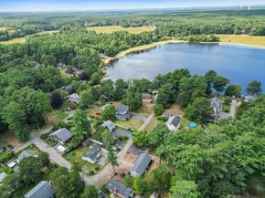9 Terrace Way, Middleboro MA 02346