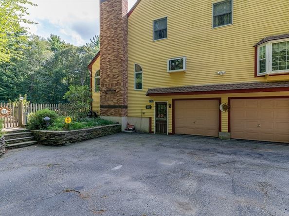 40 Pleasant Street, Carver MA 02330