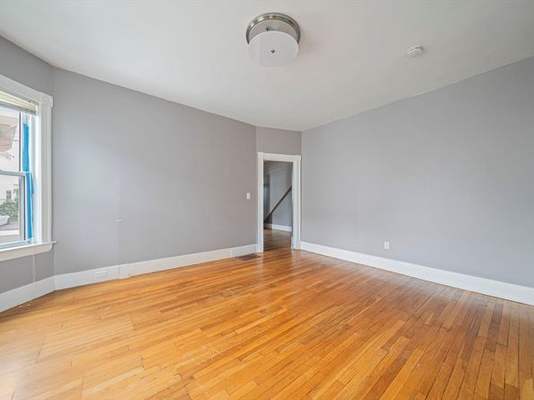 29 Lincoln St, Malden MA 02148