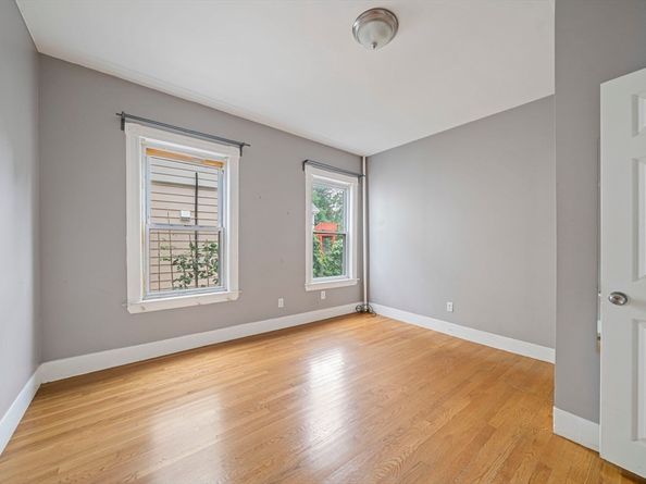 29 Lincoln St, Malden MA 02148