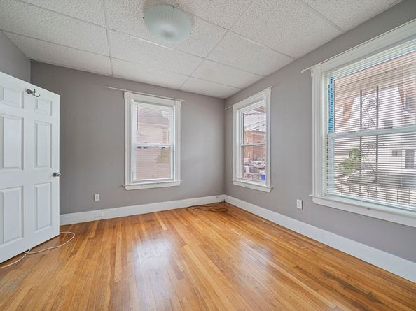 29 Lincoln St, Malden MA 02148