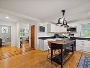 44 Prospect Rd, Plympton MA 02367