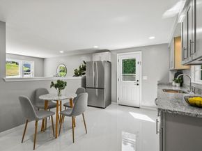 22 Michigan Dr, Hudson MA 01749