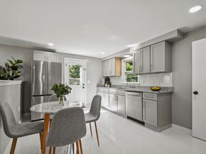22 Michigan Dr, Hudson MA 01749