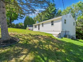 22 Michigan Dr, Hudson MA 01749