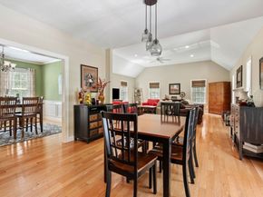 122 Carlisle Rd, Westford MA 01886