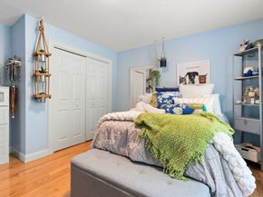 122 Carlisle Rd, Westford MA 01886