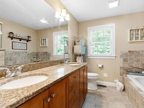 122 Carlisle Rd, Westford MA 01886