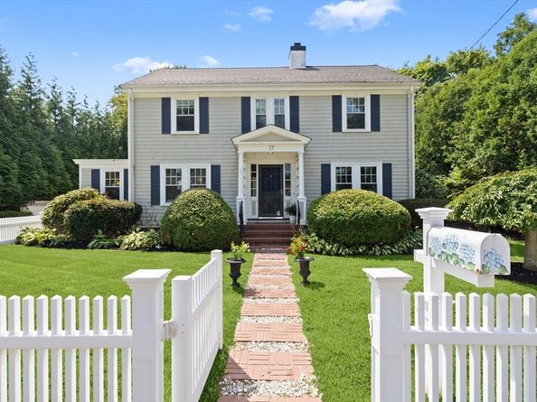 17 Free St, Hingham MA 02043