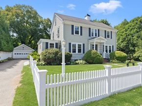 17 Free St, Hingham MA 02043