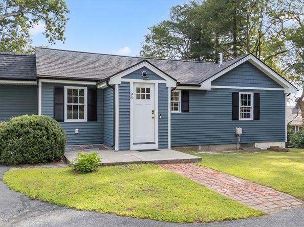 95 Pineland Ave, Worcester MA 01604