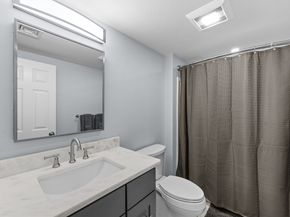 95 Pineland Ave, Worcester MA 01604