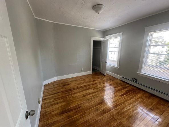 123 Dorchester St., Worcester MA 01604