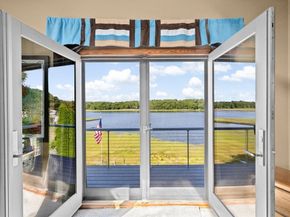 28 Arlington Road, Wareham MA 02571