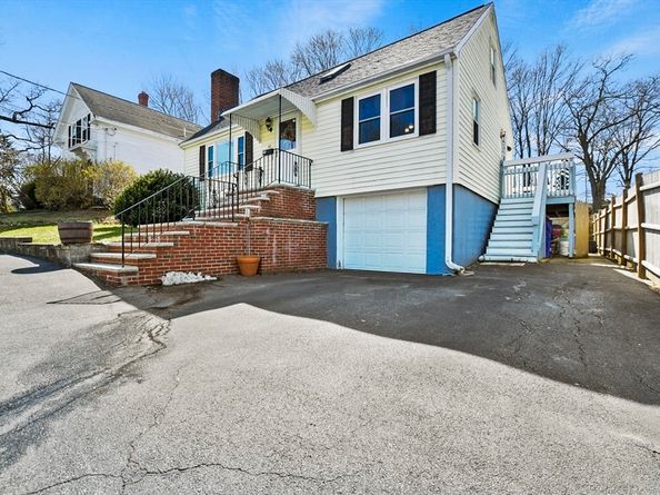 11 Stevens Street, Stoneham MA 02180