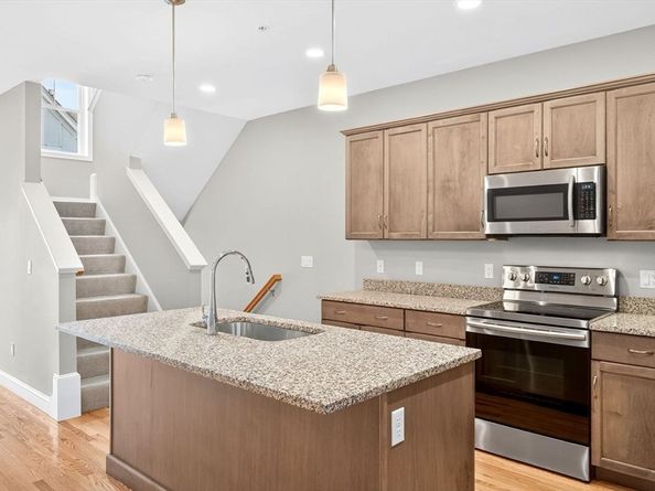 3 Heartwood, Plymouth MA 02360