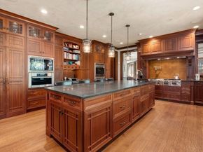 3 Idlewile Lane, Weston MA 02493