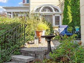 158 Lowell 4, Peabody MA 01960