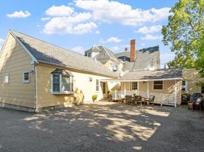 158 Lowell 4, Peabody MA 01960