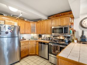 261 Marlborough St 12, Boston MA 02116