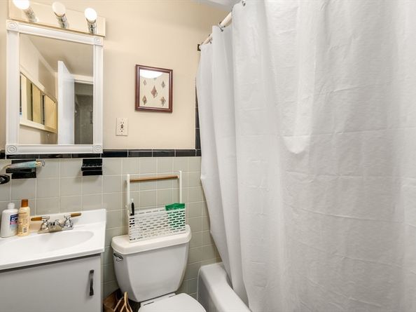 261 Marlborough St 12, Boston MA 02116