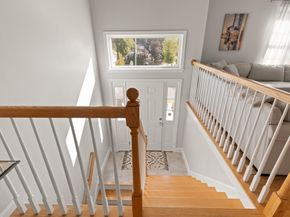 16 Vieira Dr, Peabody MA 01960