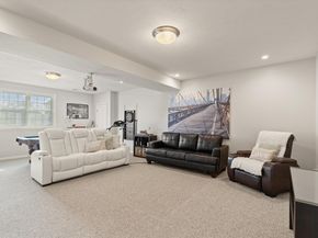 16 Vieira Dr, Peabody MA 01960