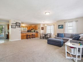 14 Pineridge Way 14, Middleboro MA 02346