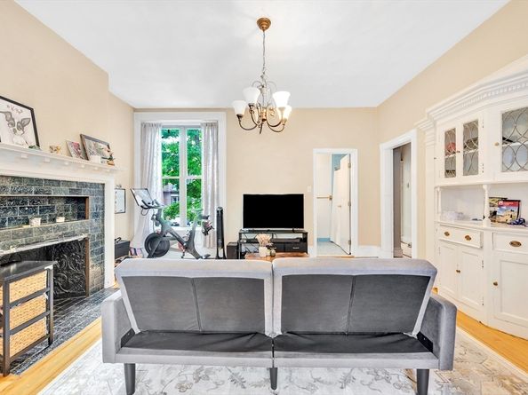 462 Park Drive, Boston MA 02215