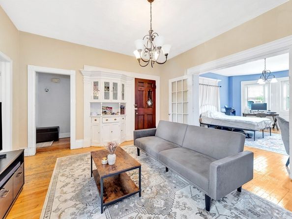 462 Park Drive, Boston MA 02215