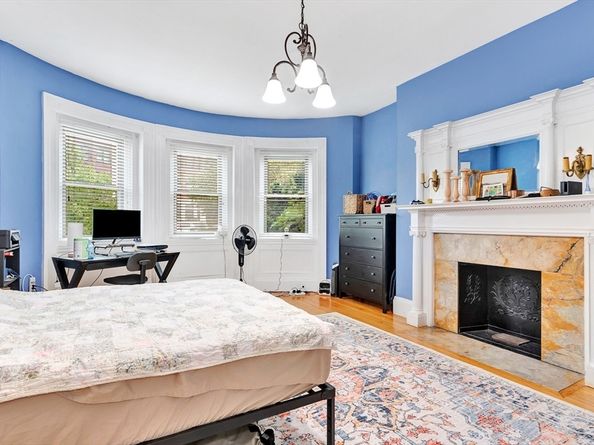 462 Park Drive, Boston MA 02215