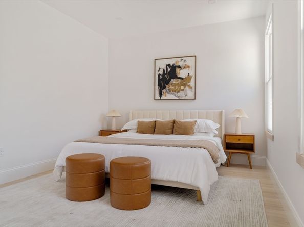 304 Paris Street 3, Boston MA 02128