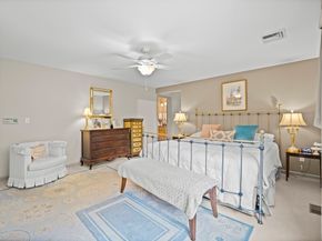 770 Salisbury St 424, Worcester MA 01609