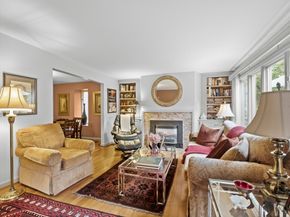 770 Salisbury St 424, Worcester MA 01609