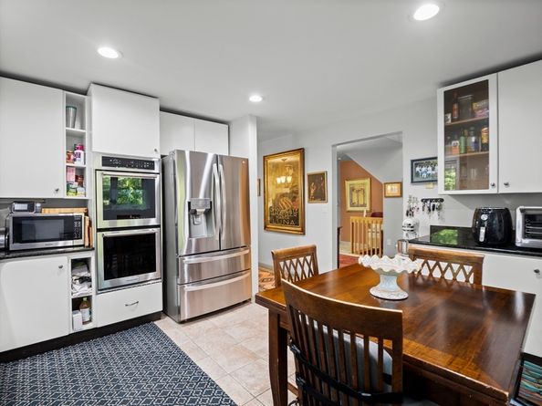 770 Salisbury St 424, Worcester MA 01609